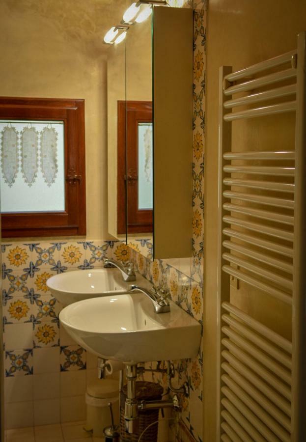 Calzaiuoli Luxury And Characteristic Apartment Florence Buitenkant foto