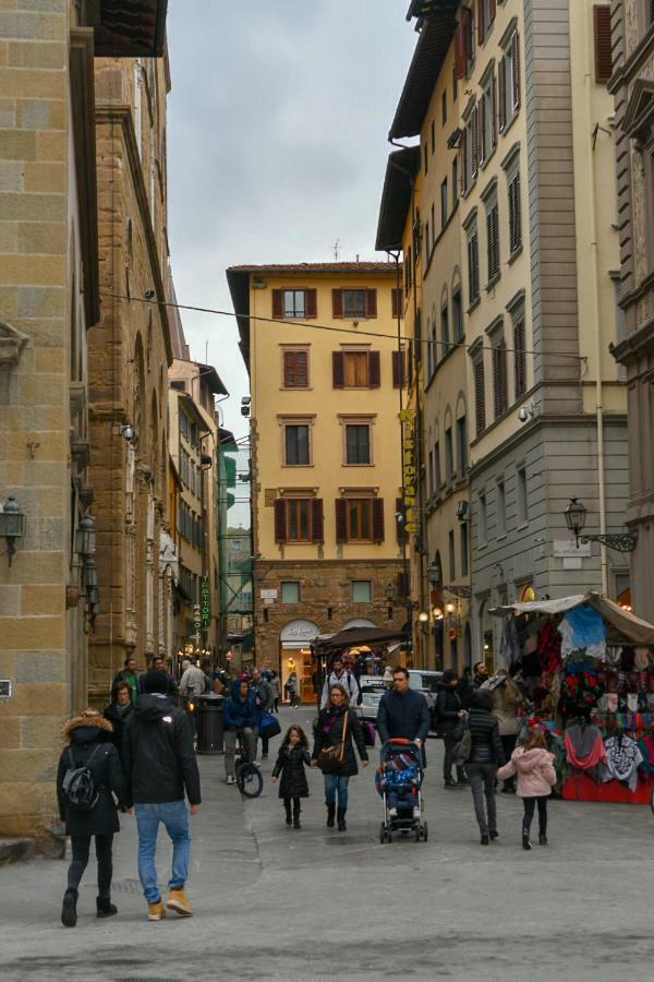 Calzaiuoli Luxury And Characteristic Apartment Florence Buitenkant foto